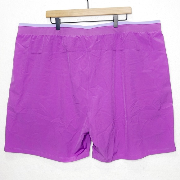 Fabletics The 7” Fundamental Short II Lined Cosmic Shower Size 3X Phone Holder - Picture 5 of 11